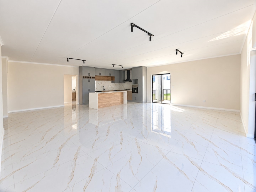 3 Bedroom Property for Sale in Sandown Western Cape